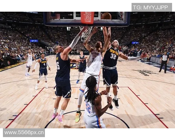 恐怖深度!本季雷霆板凳已6场得分50+ 有13场至少2人替补得分10+ 恐怖深度!本季雷霆板凳已6场得分50+ 有13场至少2人替补得分10+